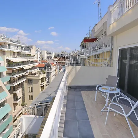 Downtown Seaside Apartment Thessaloniki
